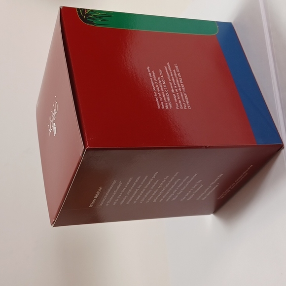 Elvis, Carlton Cards Ornament - Picture 2 of 7